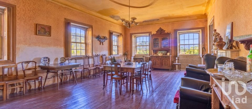 Ferme T20 à Constance de 1 885 m²