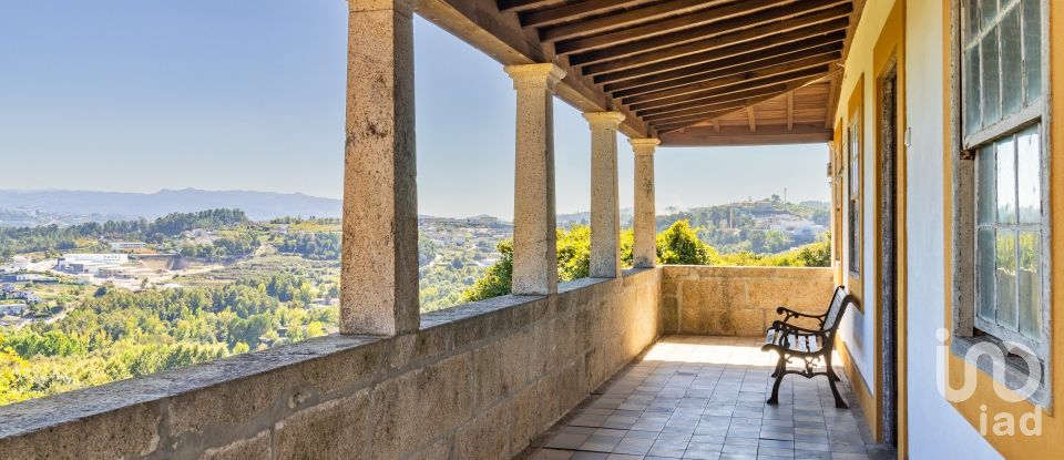 Ferme T20 à Constance de 1 885 m²