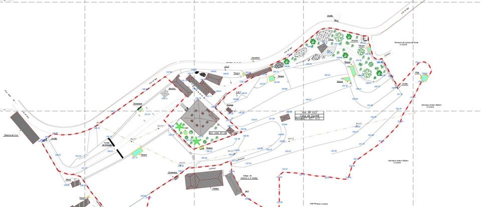Ferme T20 à Constance de 1 885 m²