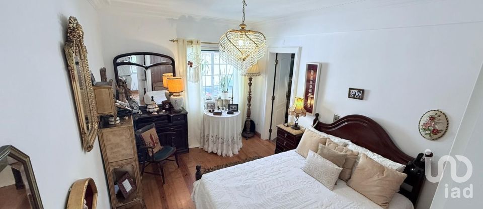 Moradia T3 em Sesimbra (Castelo) de 273 m²