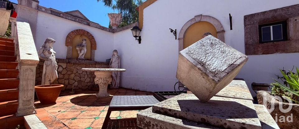 Moradia T3 em Sesimbra (Castelo) de 273 m²