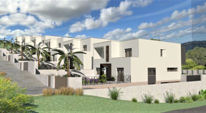 Terrain à Silves de 4 075 m²