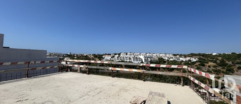 House T3 in Tavira (Santa Maria e Santiago) of 245 m²