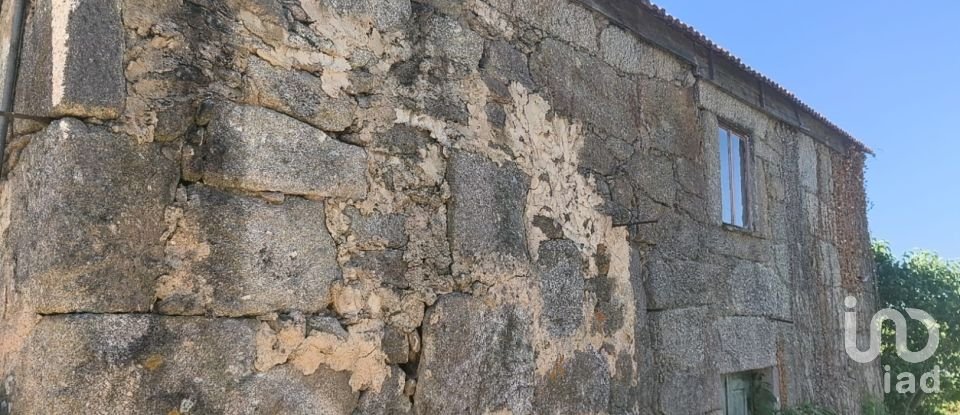 House T0 in Travancinha of 157 m²