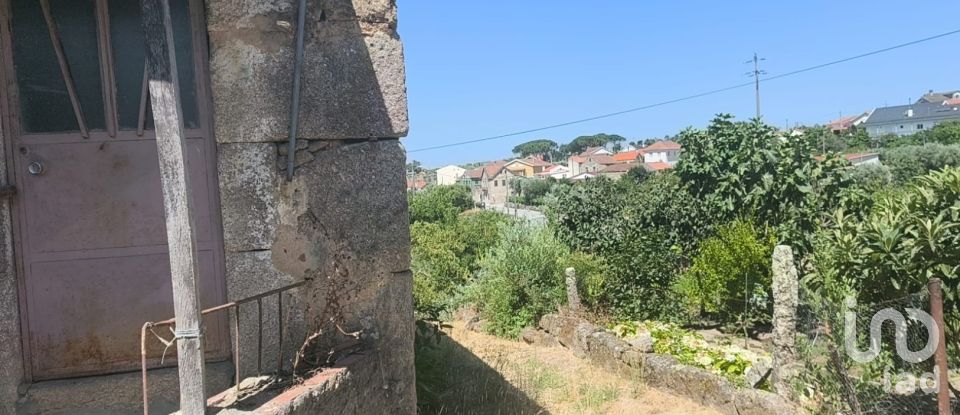 House T0 in Travancinha of 157 m²