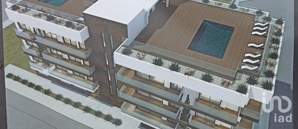 Apartment T3 in Atouguia da Baleia of 117 m²