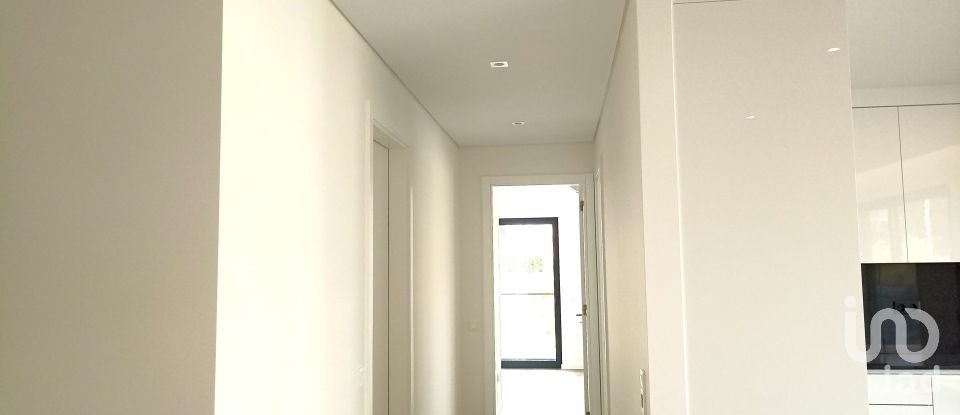 Apartment T3 in Atouguia da Baleia of 117 m²