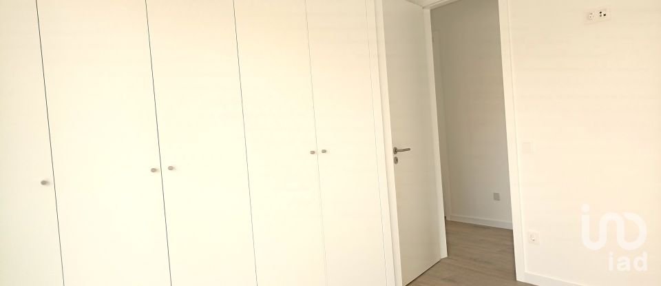 Apartment T3 in Atouguia da Baleia of 117 m²