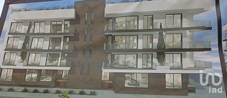 Apartment T3 in Atouguia da Baleia of 117 m²