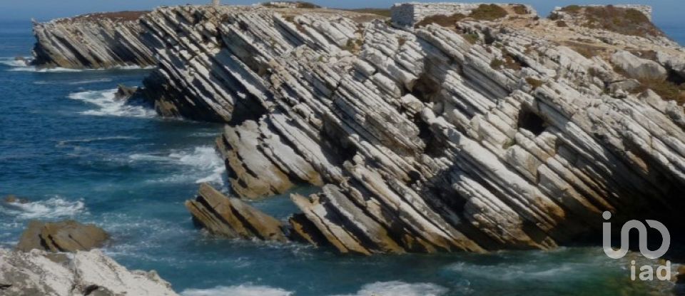 Apartment T3 in Atouguia da Baleia of 117 m²