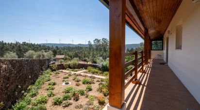 Maison T3 à Carvalho de 192 m²