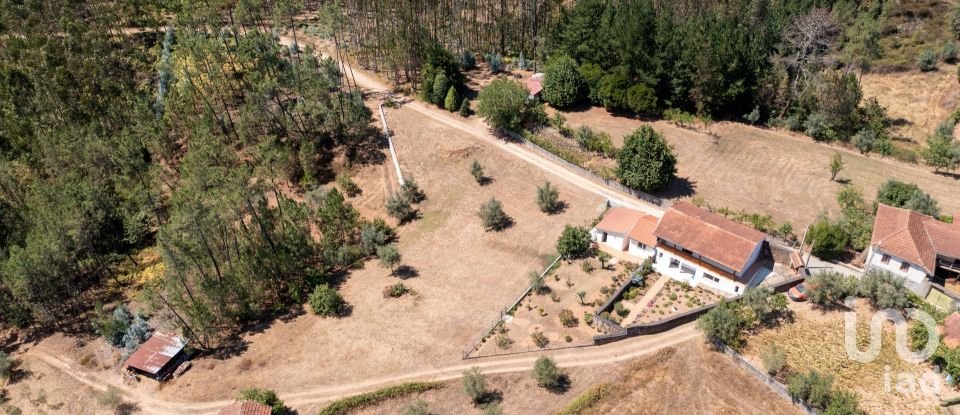 Moradia T3 em Carvalho de 192 m²