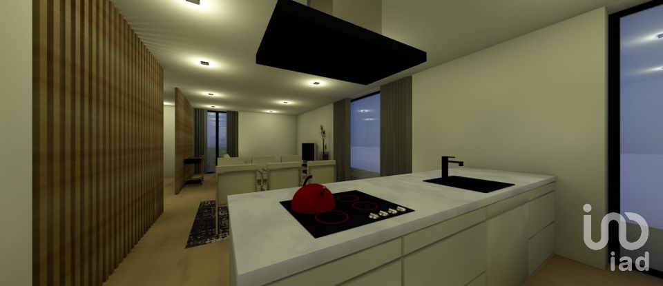 Maison T3 à Murtosa de 215 m²