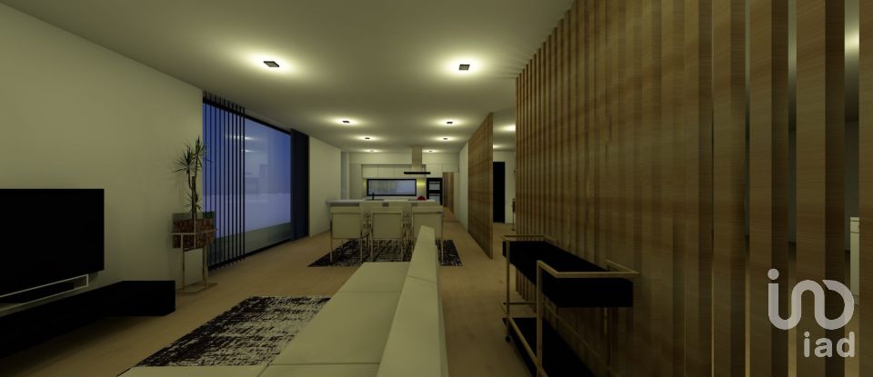 Maison T3 à Murtosa de 215 m²