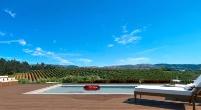 Moradia T3 em Cadaval e Pêro Moniz de 205 m²