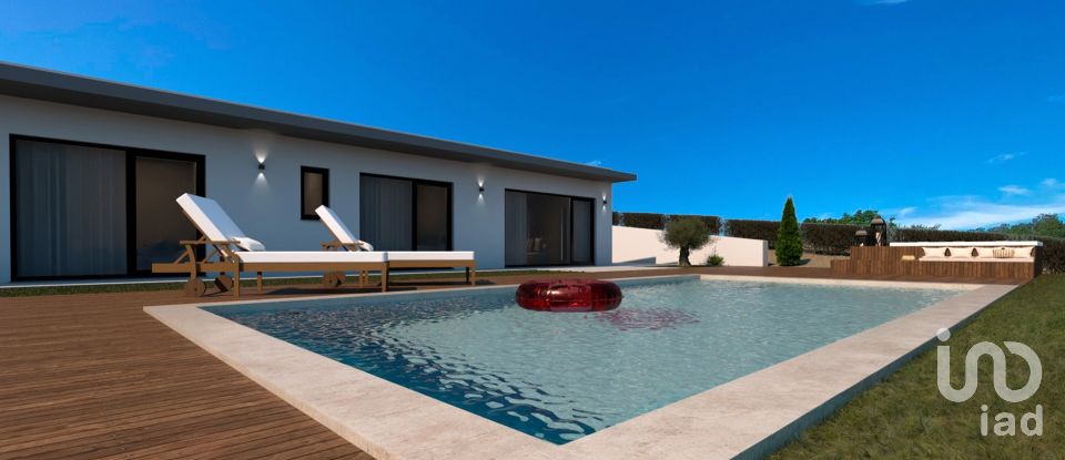 House T3 in Cadaval e Pêro Moniz of 205 m²