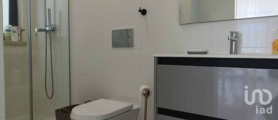 Moradia T3 em Tornada e Salir do Porto de 145 m²