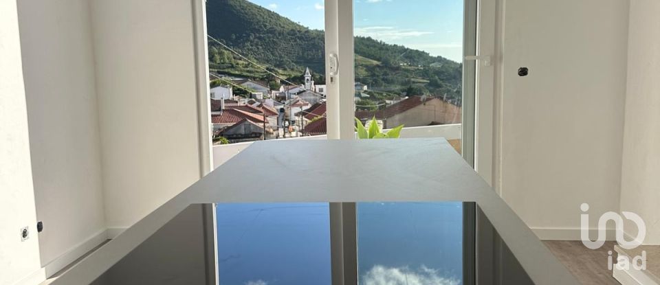 Village house T3 in Lamas e Cercal of 180 m²