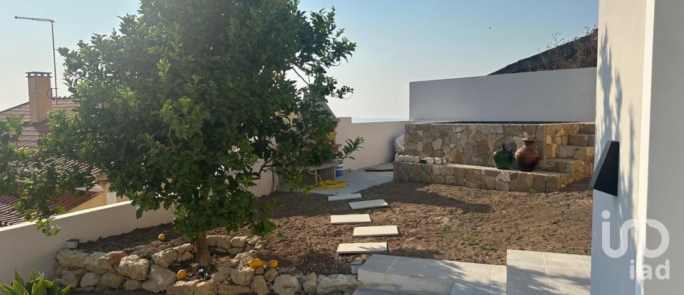 Village house T3 in Lamas e Cercal of 180 m²