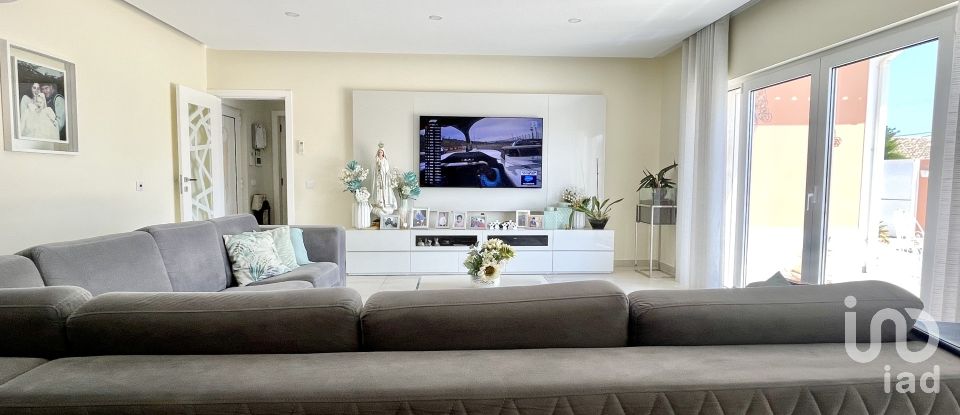 Maison T4 à Algoz e Tunes de 246 m²