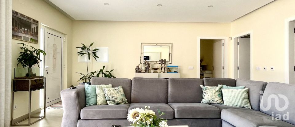 Maison T4 à Algoz e Tunes de 246 m²