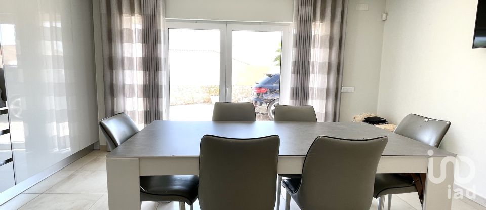 Maison T4 à Algoz e Tunes de 246 m²