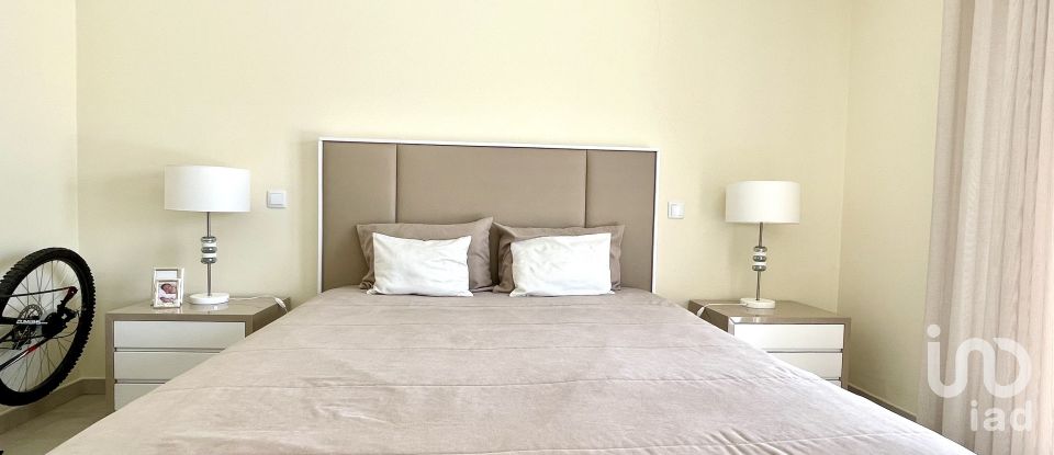 Maison T4 à Algoz e Tunes de 246 m²