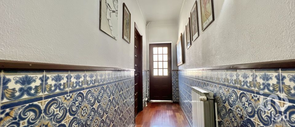 Moradia T5 em Vouzela e Paços de Vilharigues de 364 m²