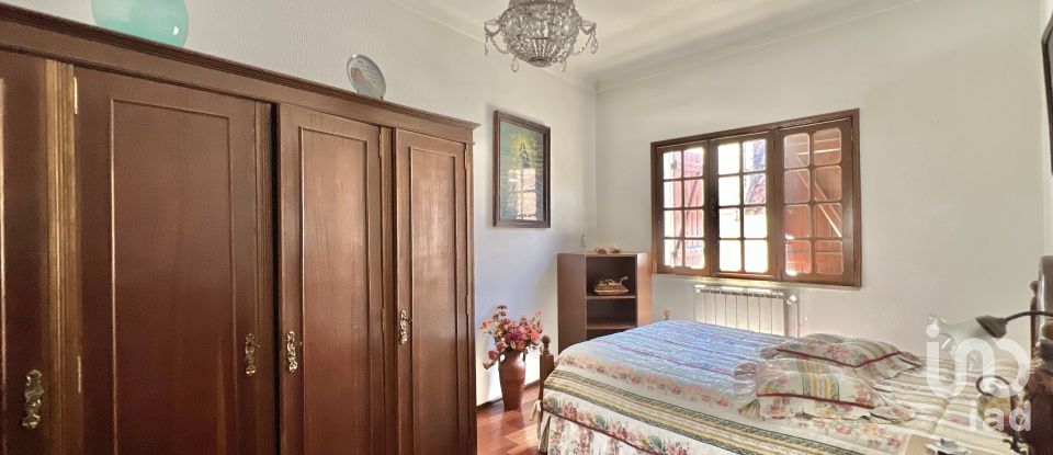 Moradia T5 em Vouzela e Paços de Vilharigues de 364 m²