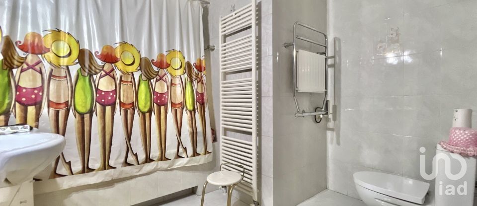 Moradia T5 em Vouzela e Paços de Vilharigues de 364 m²