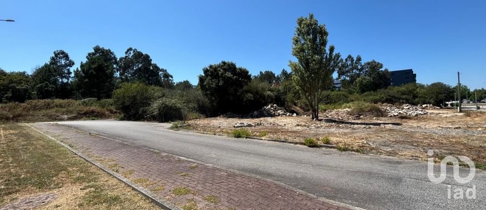 Terreno urbano em Valongo de 5 186 m²