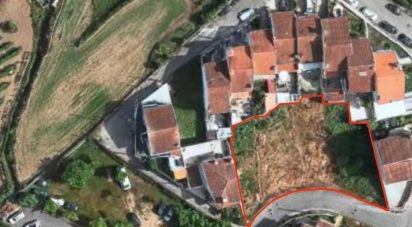 Terrain à bâtir à Campo e Sobrado de 153 m²