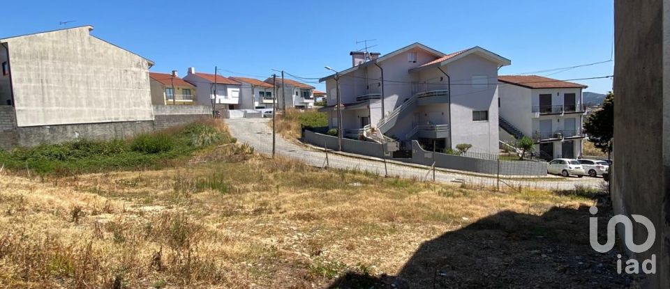 Building plot in Campo e Sobrado of 153 m²