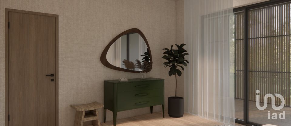 Moradia T3 em Mexilhoeira Grande de 180 m²