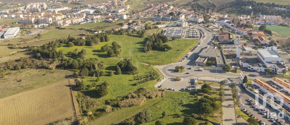 Terreno em Arruda dos Vinhos de 3 160 m²
