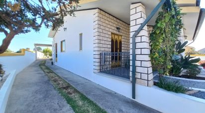 Maison T3 à Fonte de Angeão e Covão do Lobo de 179 m²