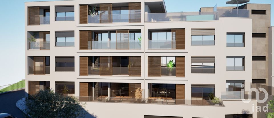 Apartamento T1 em Estreito de Câmara de Lobos de 45 m²