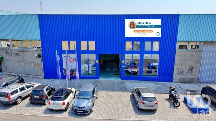 Boutique/Local commercial à Matosinhos e Leça da Palmeira de 1 020 m²