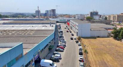 Boutique/Local commercial à Matosinhos e Leça da Palmeira de 1 020 m²