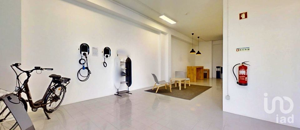 Boutique/Local commercial à Matosinhos e Leça da Palmeira de 1 020 m²