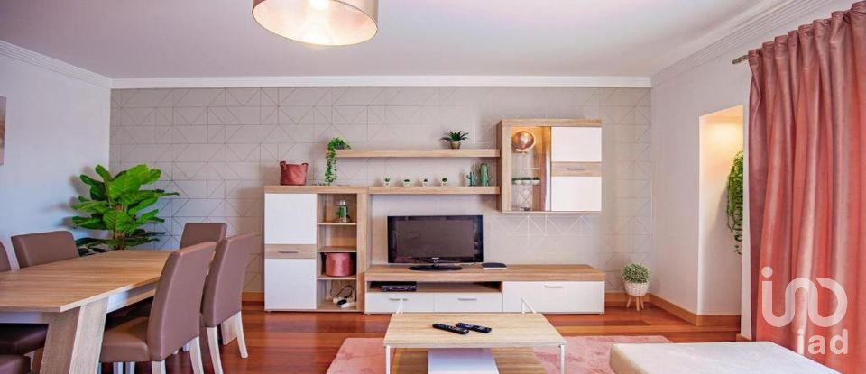 Apartment T2 in Albufeira e Olhos de Água of 117 m²