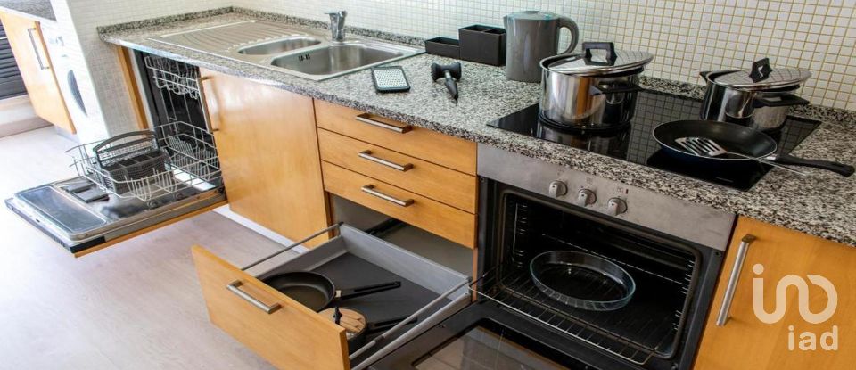 Apartment T2 in Albufeira e Olhos de Água of 117 m²