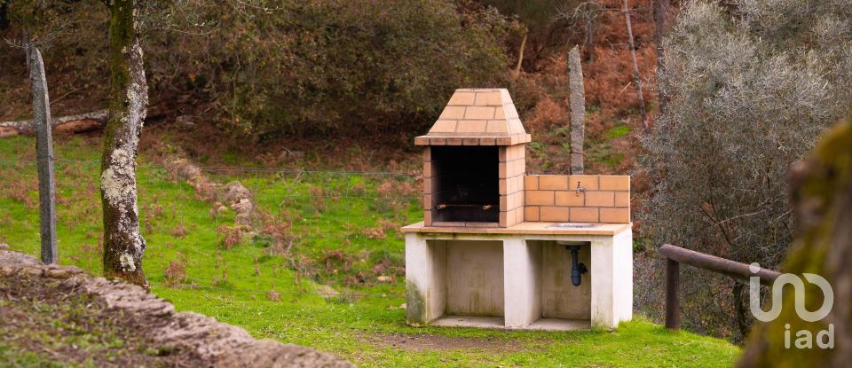 Casa de aldeia T2 em Gondoriz de 116 m²