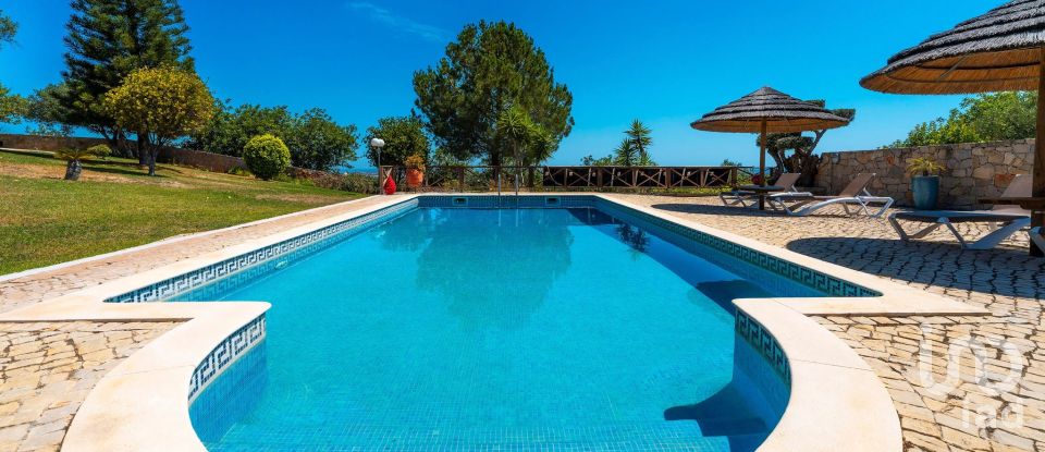 Maison T4 à Santa Bárbara de Nexe de 484 m²