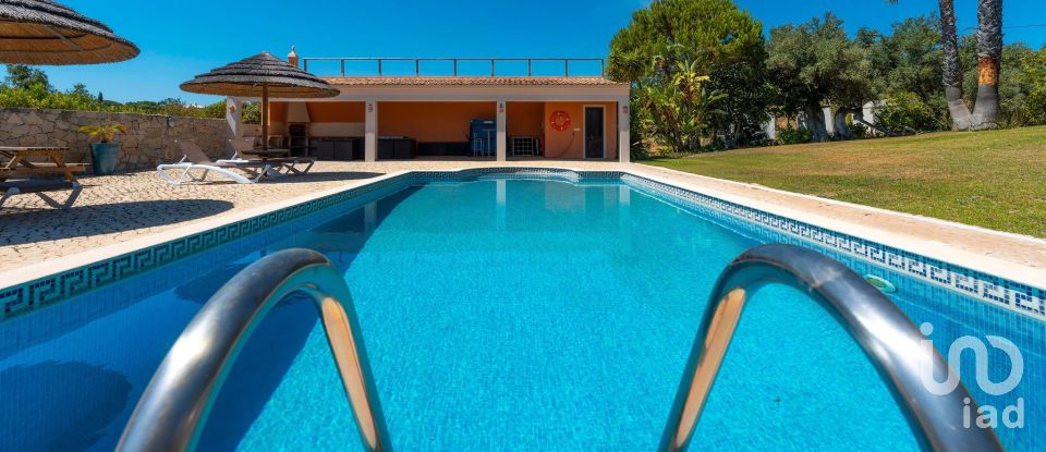 Maison T4 à Santa Bárbara de Nexe de 484 m²