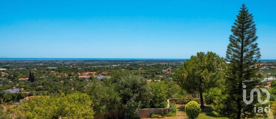 Maison T4 à Santa Bárbara de Nexe de 484 m²