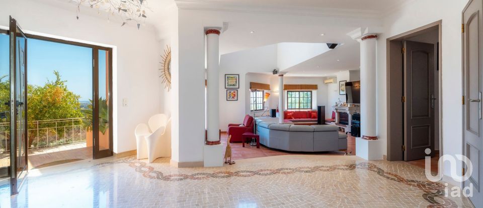 Maison T4 à Santa Bárbara de Nexe de 484 m²
