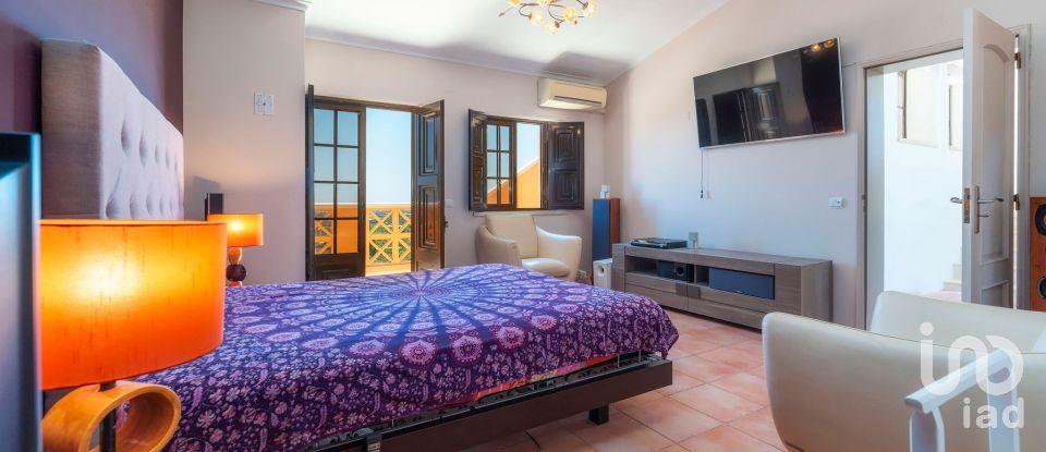 Maison T4 à Santa Bárbara de Nexe de 484 m²