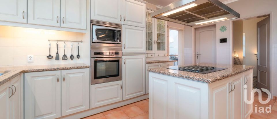 Maison T4 à Santa Bárbara de Nexe de 484 m²