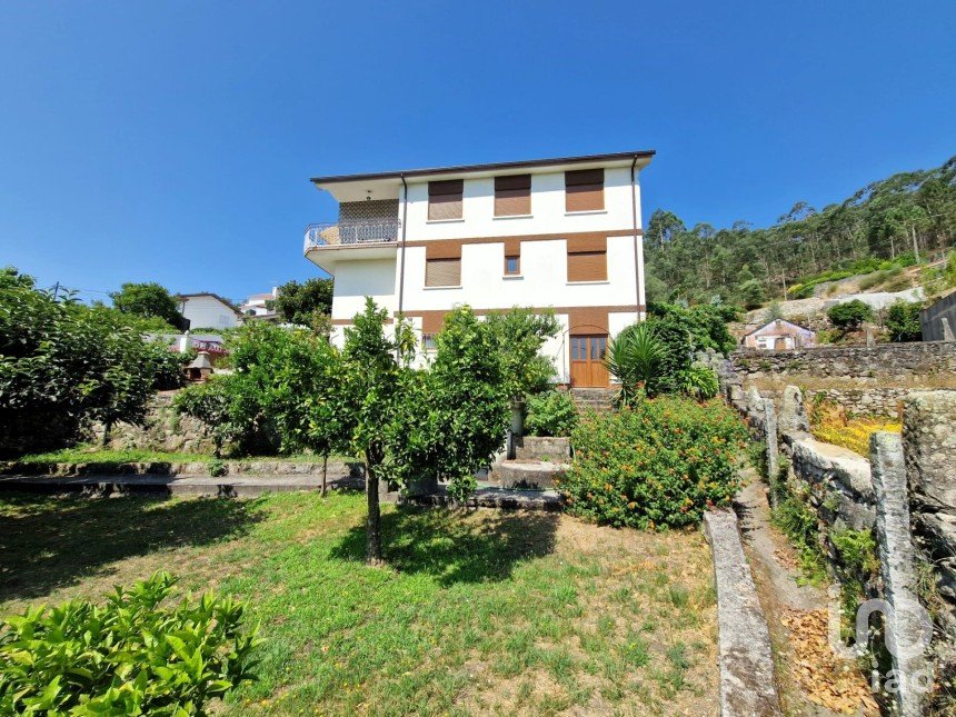 Moradia T5 em Perre de 161 m²